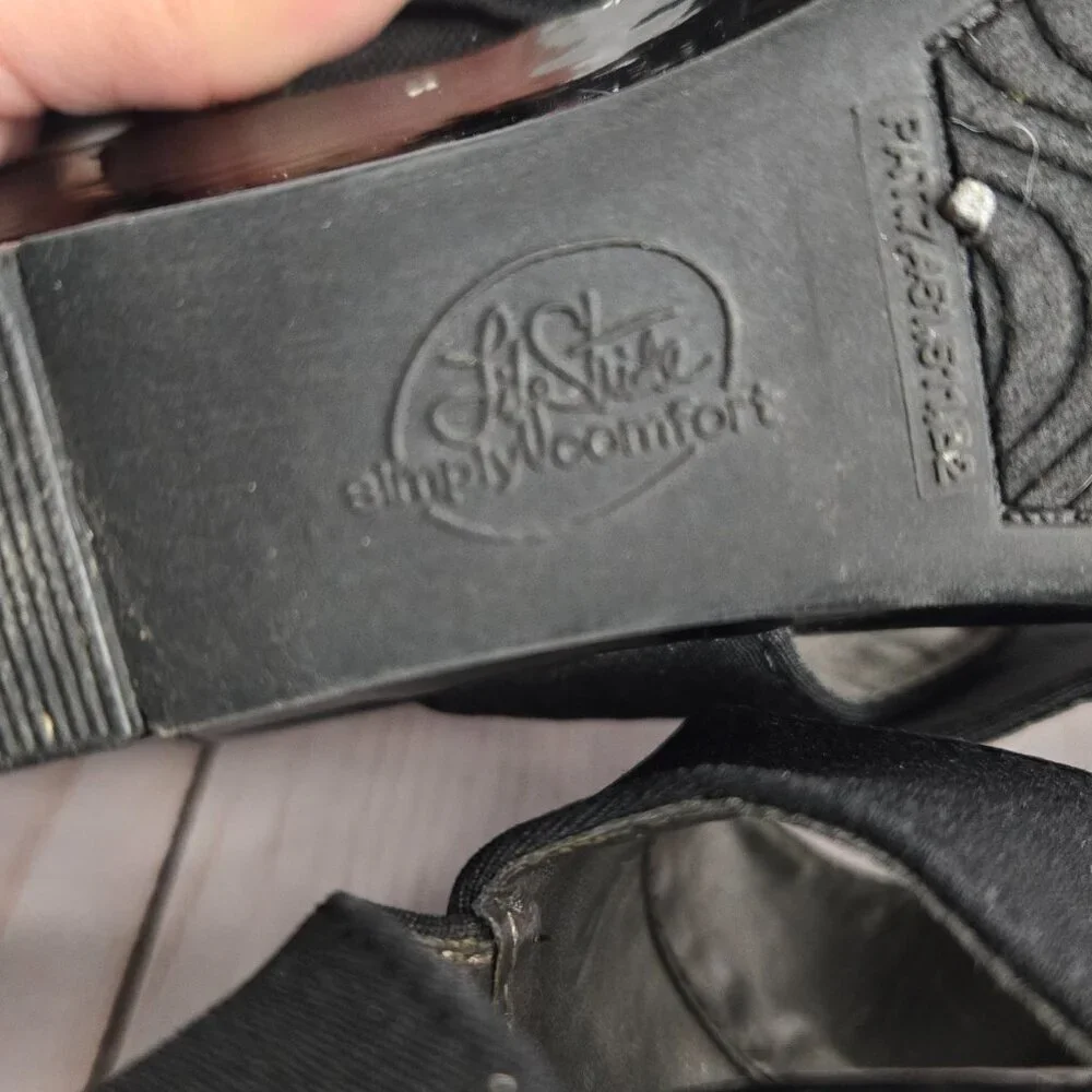 LifeStride Simply Comfort Faith Black Wedge Sandals Women’s 8.5